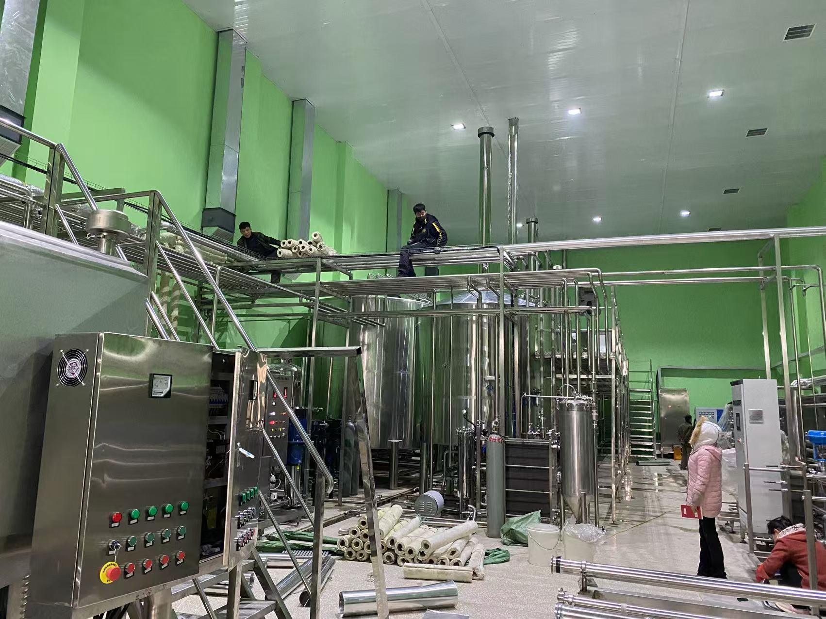 杜集精酿啤酒设备厂—精酿啤酒设备制造：传承工艺与创新科技的交融